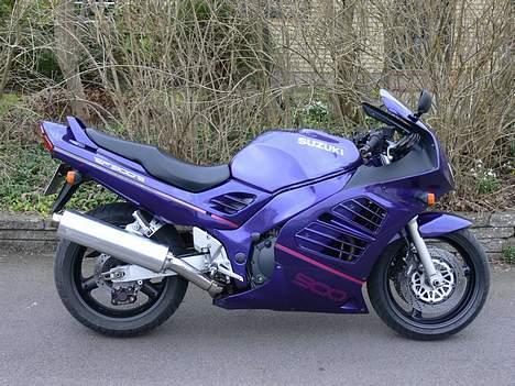 Suzuki RF 900 R billede 5