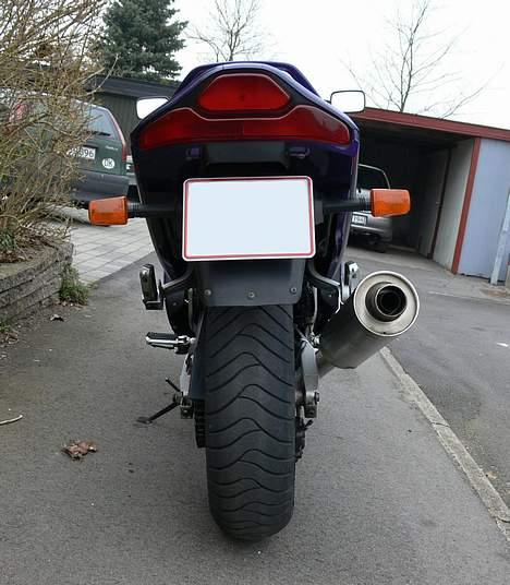 Suzuki RF 900 R billede 12