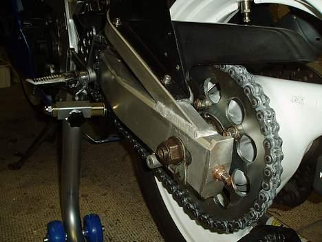 Suzuki gsx-r 400 (solgt) billede 8