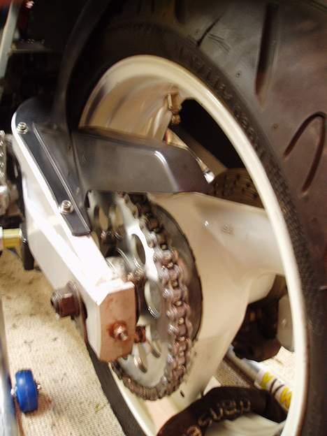 Suzuki gsx-r 400 (solgt) billede 12