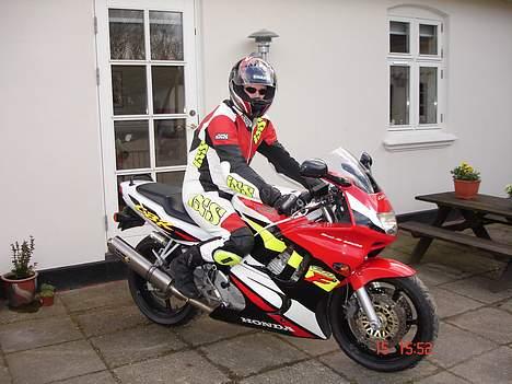 Honda CBR 600 F3 SOLGT billede 3