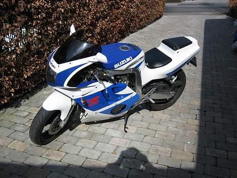 Suzuki Gsxr-r  billede 1