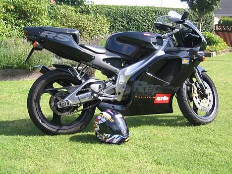 Aprilia Rs 125 SOLGT! billede 2