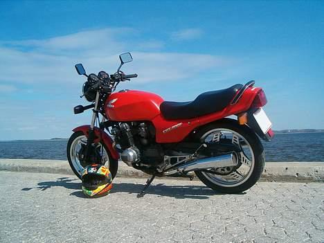 Honda CBX 400 F *SOLGT* billede 4