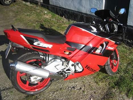 Honda CBR 600 - F2 billede 12