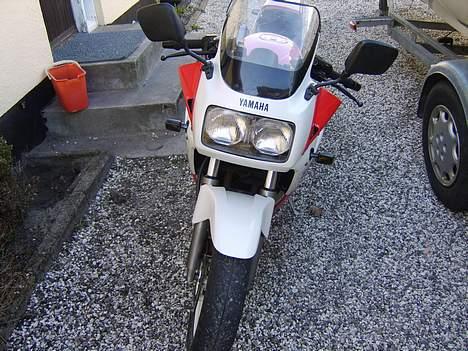 Yamaha fz 750 billede 2