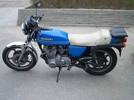 Suzuki GS550 E billede 2