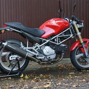 Ducati Monster 600
