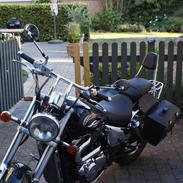 Suzuki Vs700 intruder 