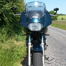 Yamaha XJ600