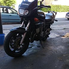 Suzuki GSF 600 Bandit