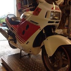 Honda Cbr 1000f sc21