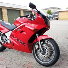 Honda VFR 750