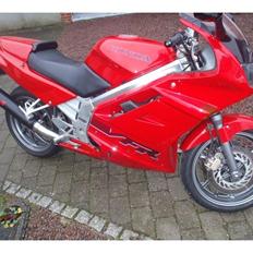 Honda VFR 750