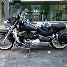 Suzuki Intruder C1500