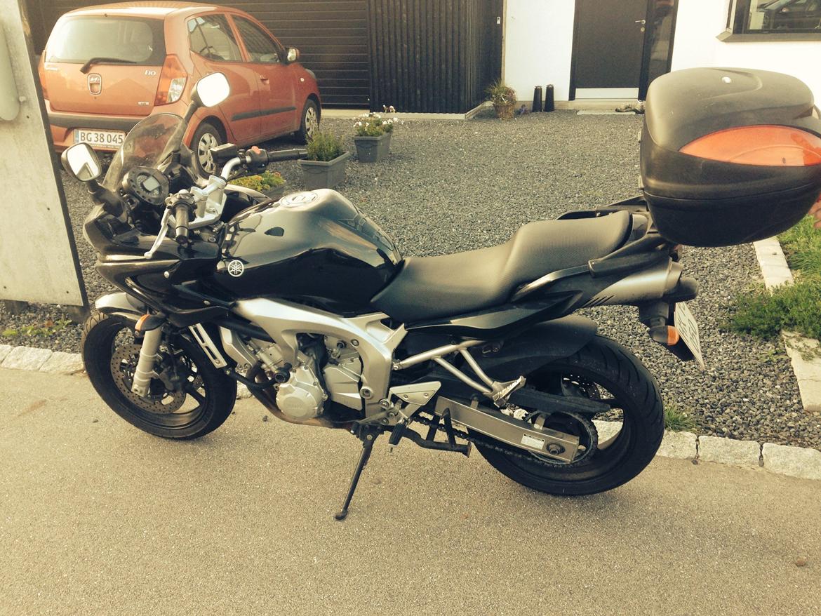Yamaha FZ6-S - billedet er taget da den blev handlet billede 1