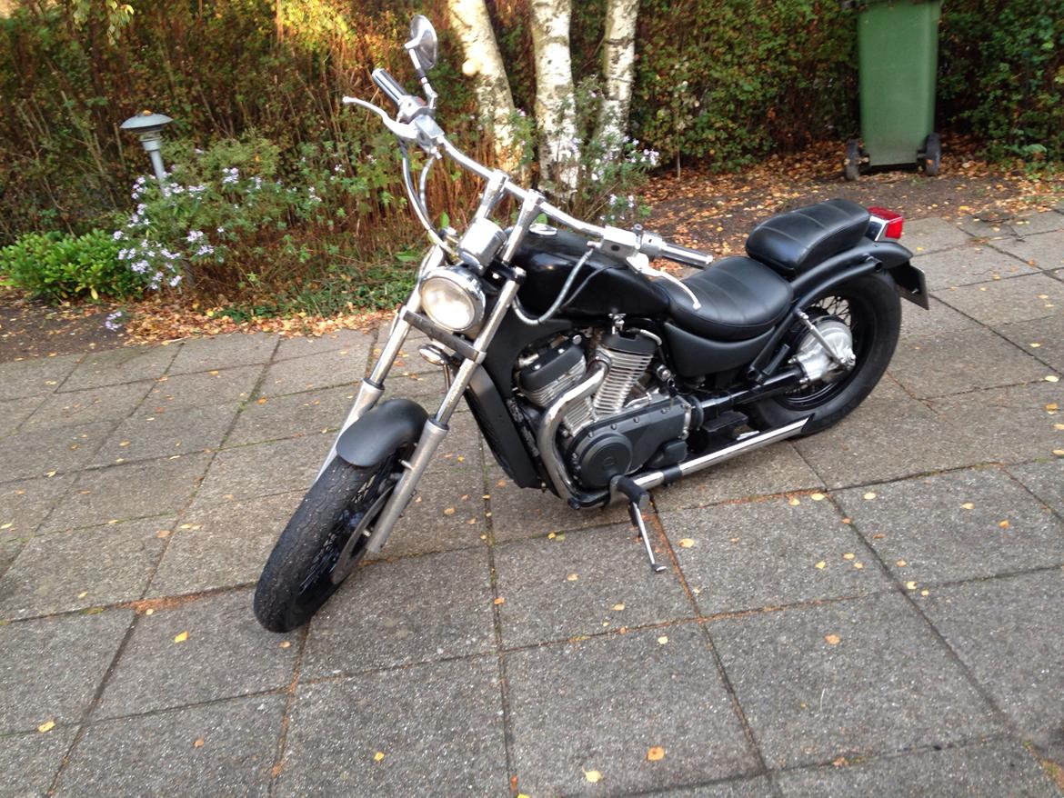 Suzuki Intruder vs 700 billede 4