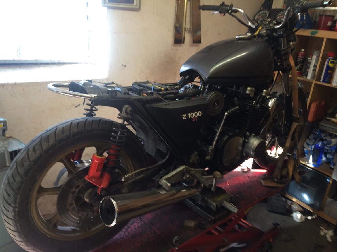 Kawasaki z 1000 st flat tracker billede 8