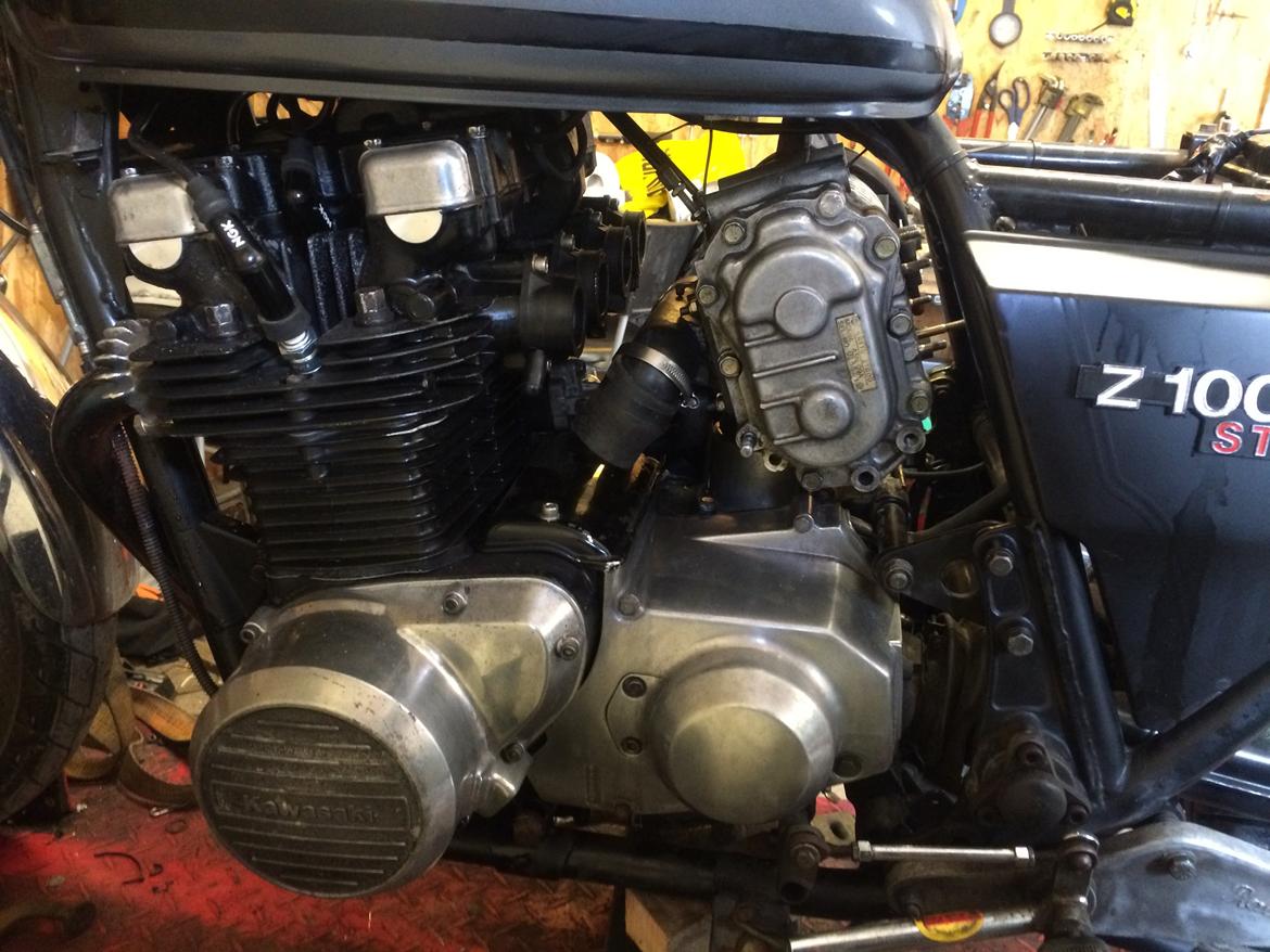 Kawasaki z 1000 st flat tracker billede 7