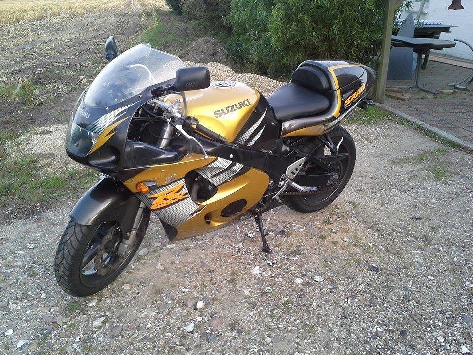 Suzuki Gsxr 750. (600) Srad (Stuntbike) - Da jeg fik den hjem. billede 4
