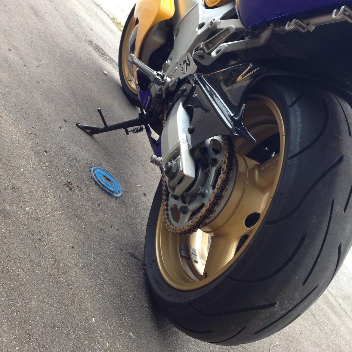 Suzuki Gsx-r 600 SRAD CORONA  billede 10