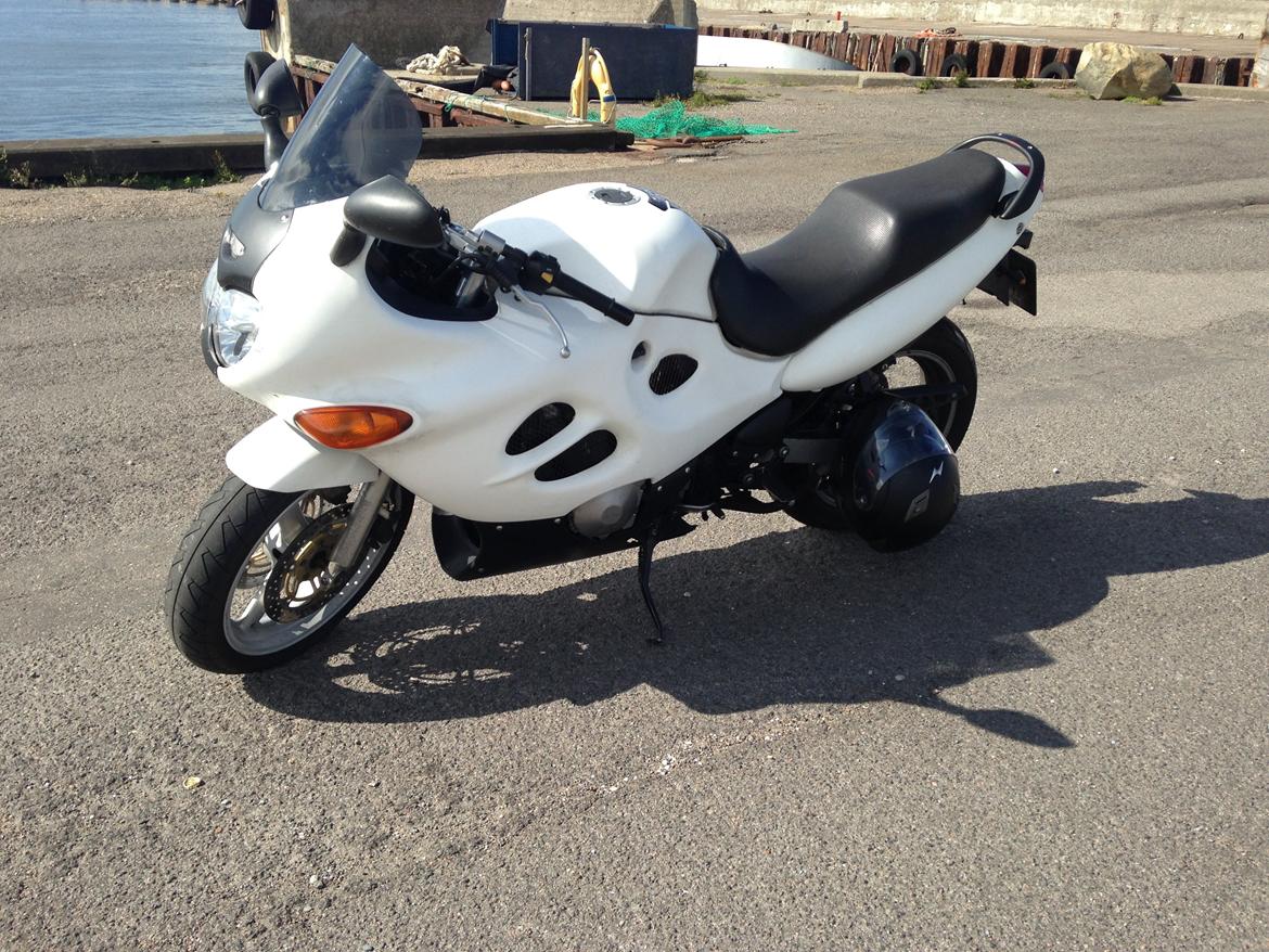 Suzuki GSX600F/// SOLGT billede 3