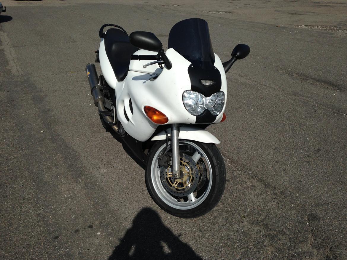 Suzuki GSX600F/// SOLGT billede 4