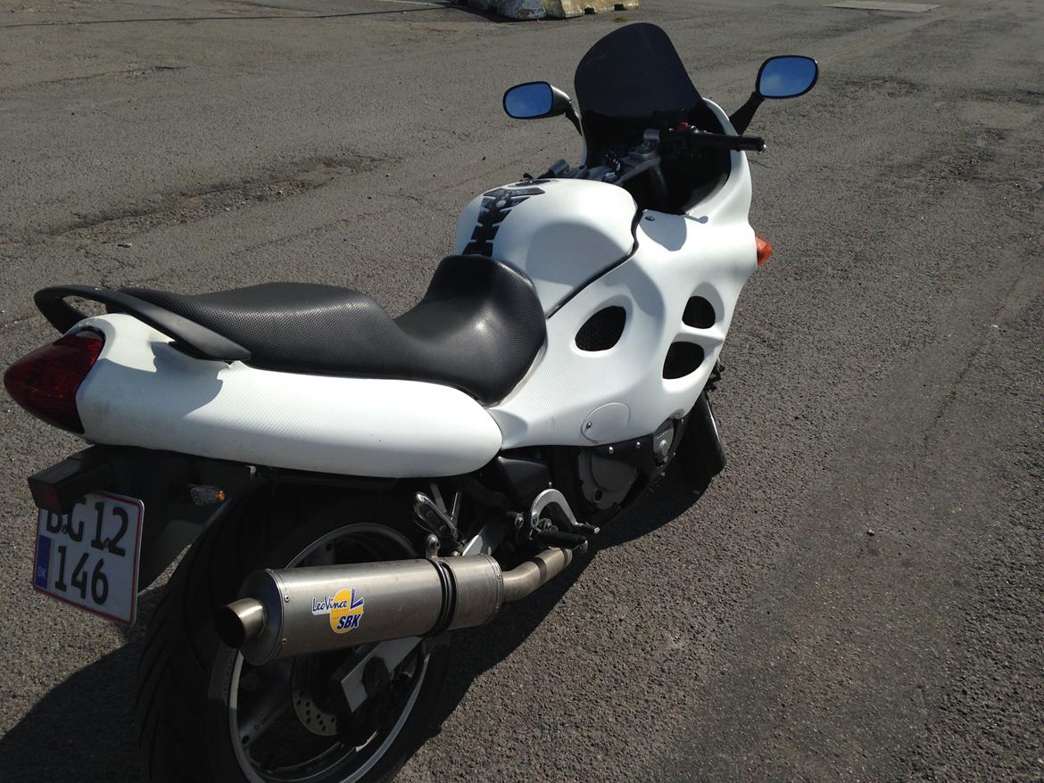 Suzuki GSX600F/// SOLGT billede 6