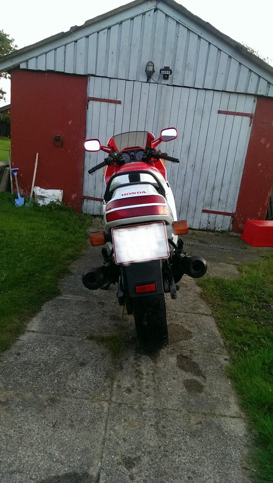 Honda CBR 1000 F billede 4