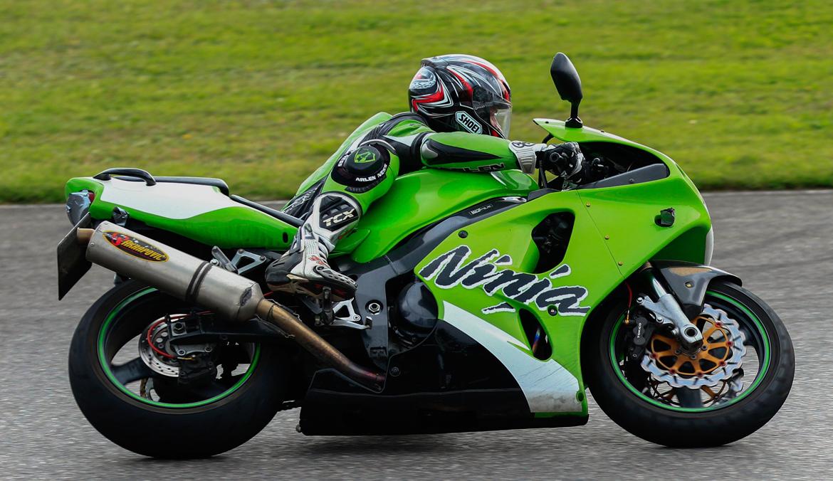 Kawasaki ZX7R billede 2