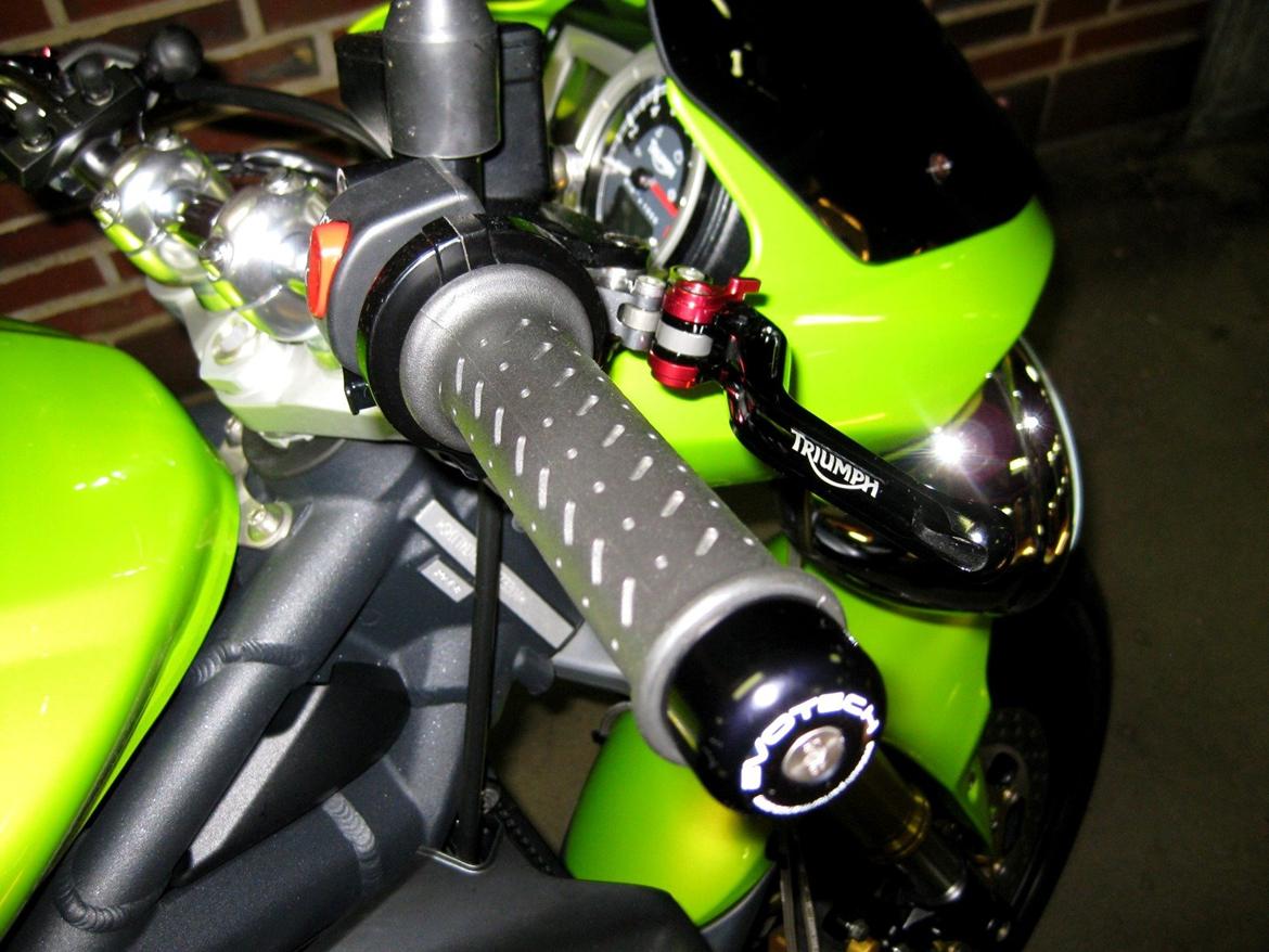 Triumph Street Triple 675 billede 9