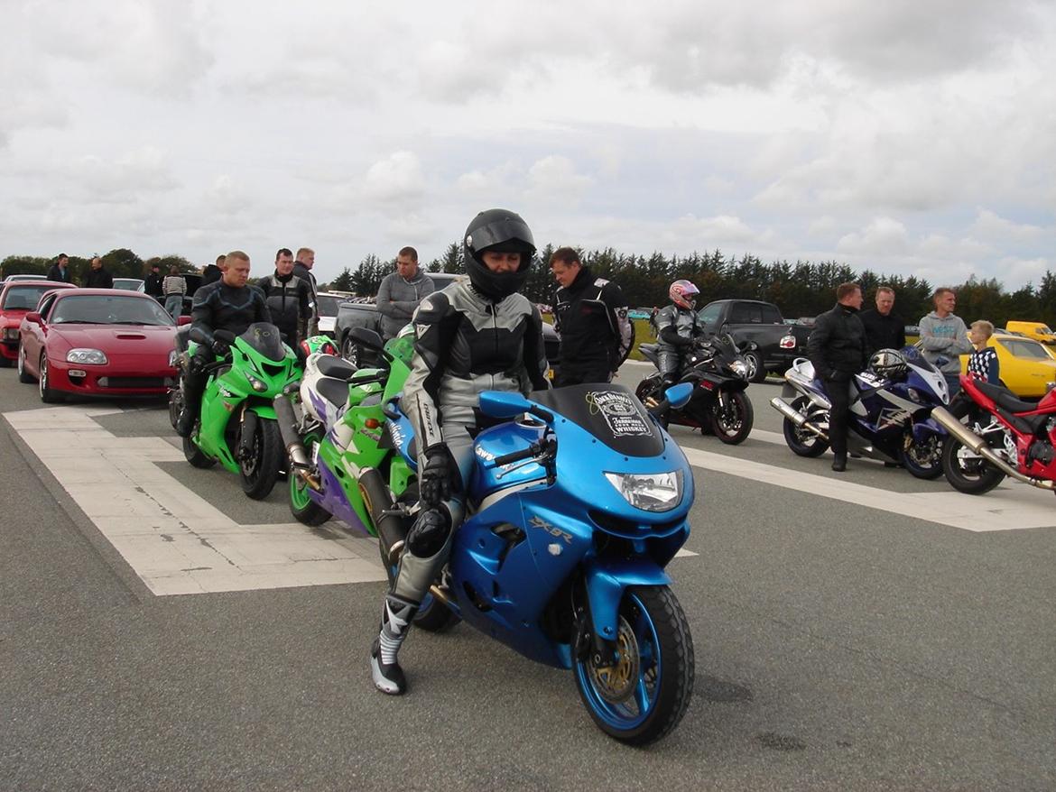 Kawasaki zx9r billede 5