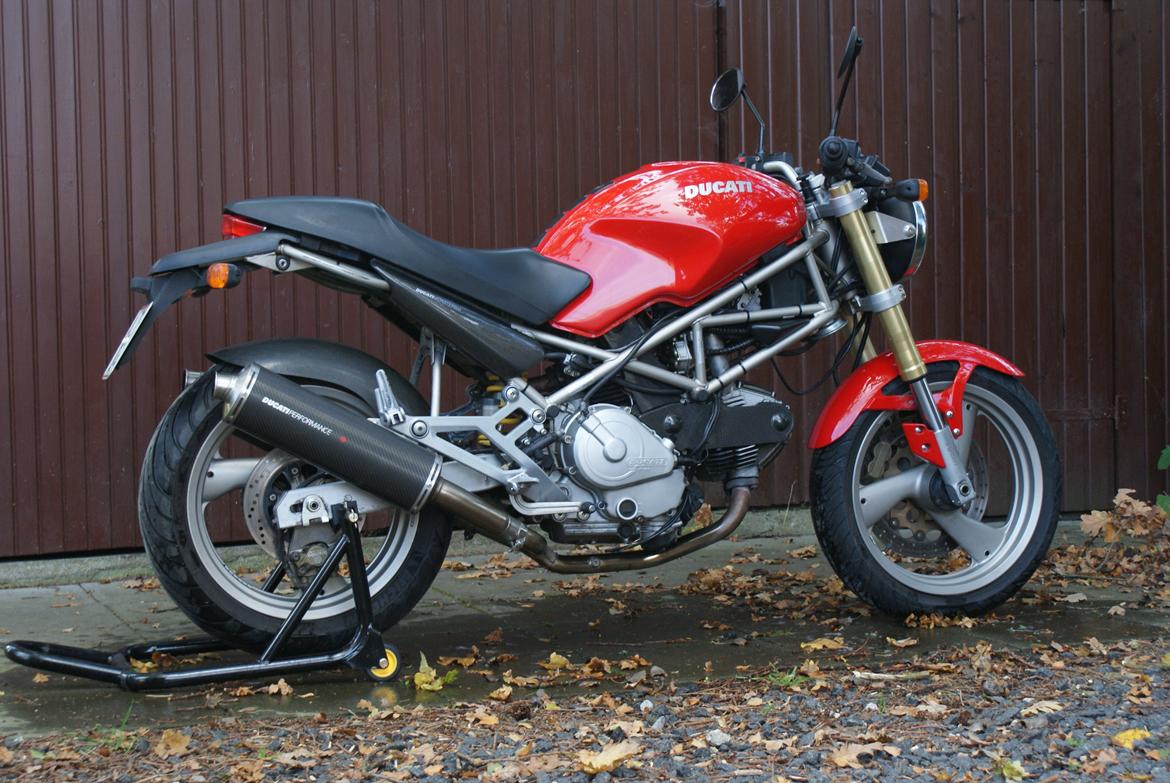 Ducati Monster 600 billede 1