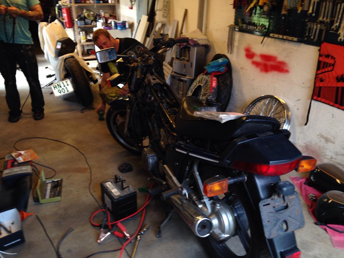 Yamaha XZ 550 billede 1