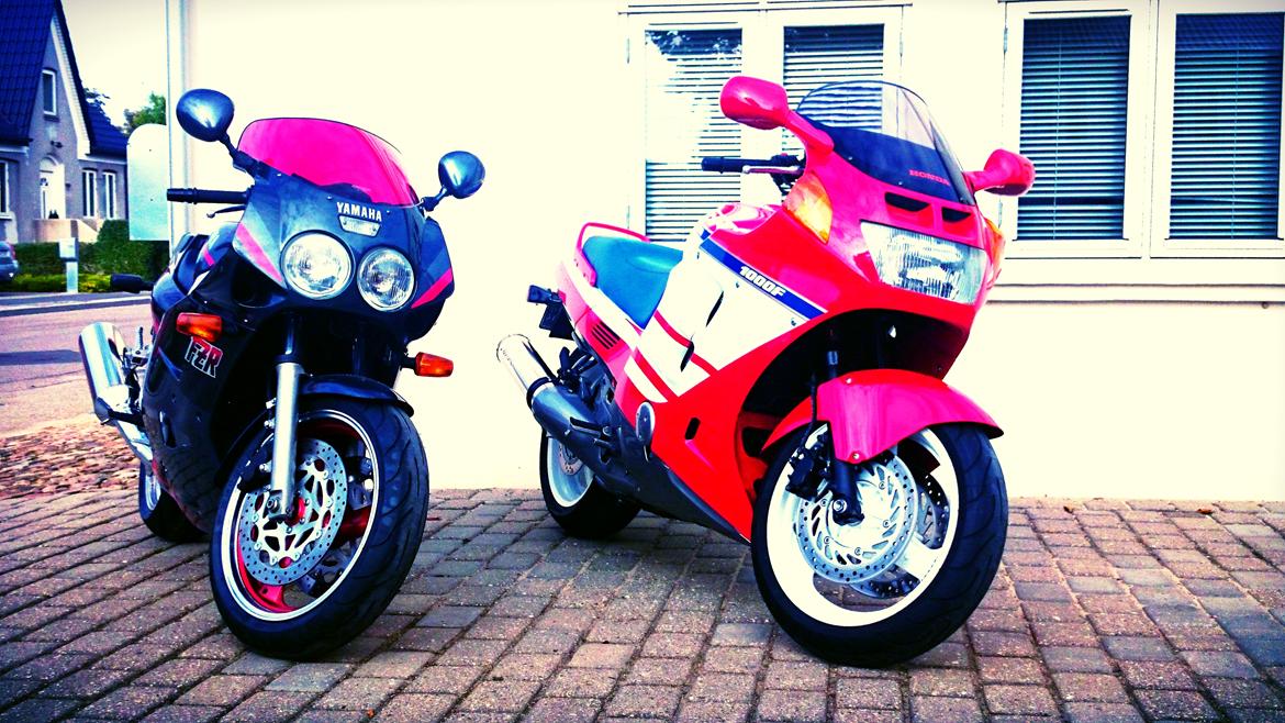 Honda CBR 1000 F SC24 billede 12