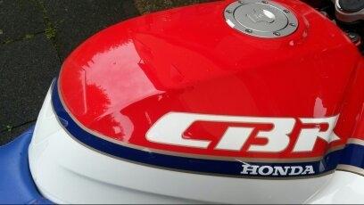 Honda CBR 1000 F SC24 billede 8