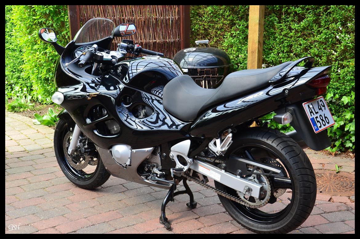 Suzuki GSX 750 F billede 2