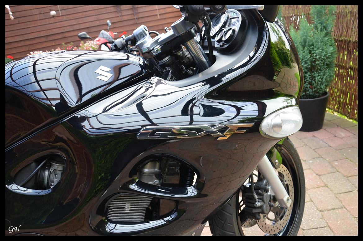 Suzuki GSX 750 F billede 6