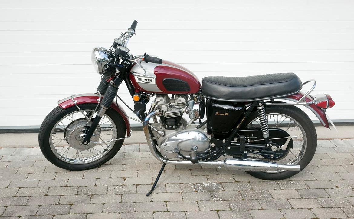 Triumph T120R billede 1