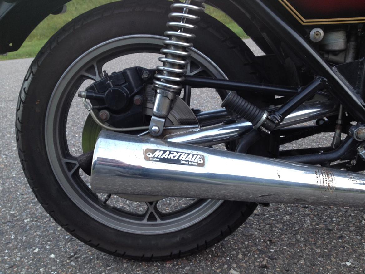 Suzuki gs 750 billede 7