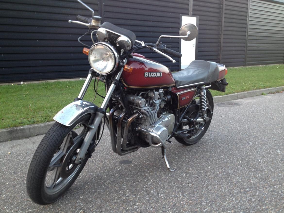 Suzuki gs 750 billede 2
