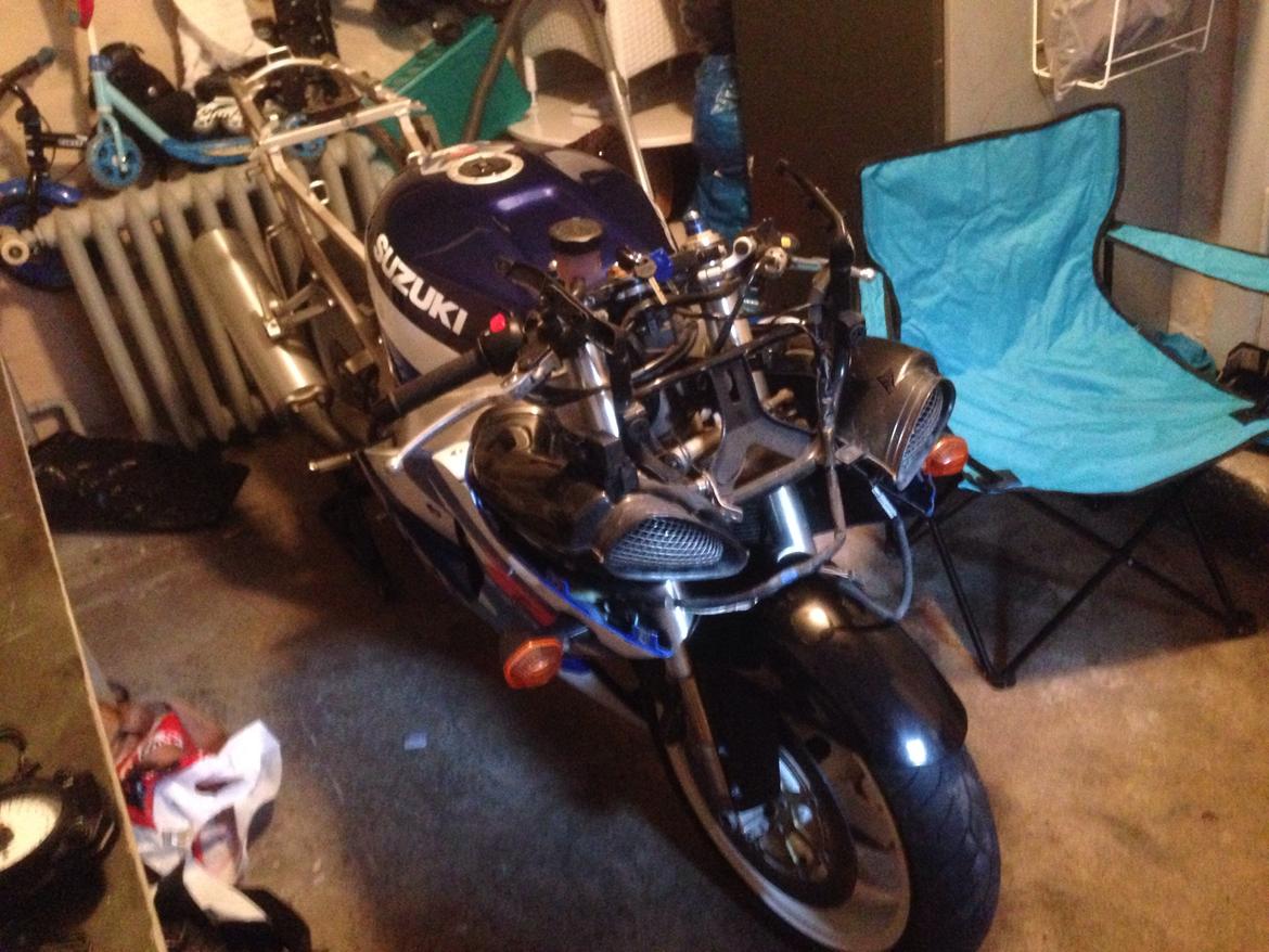 Suzuki Gsxr 750 SOLGT billede 7