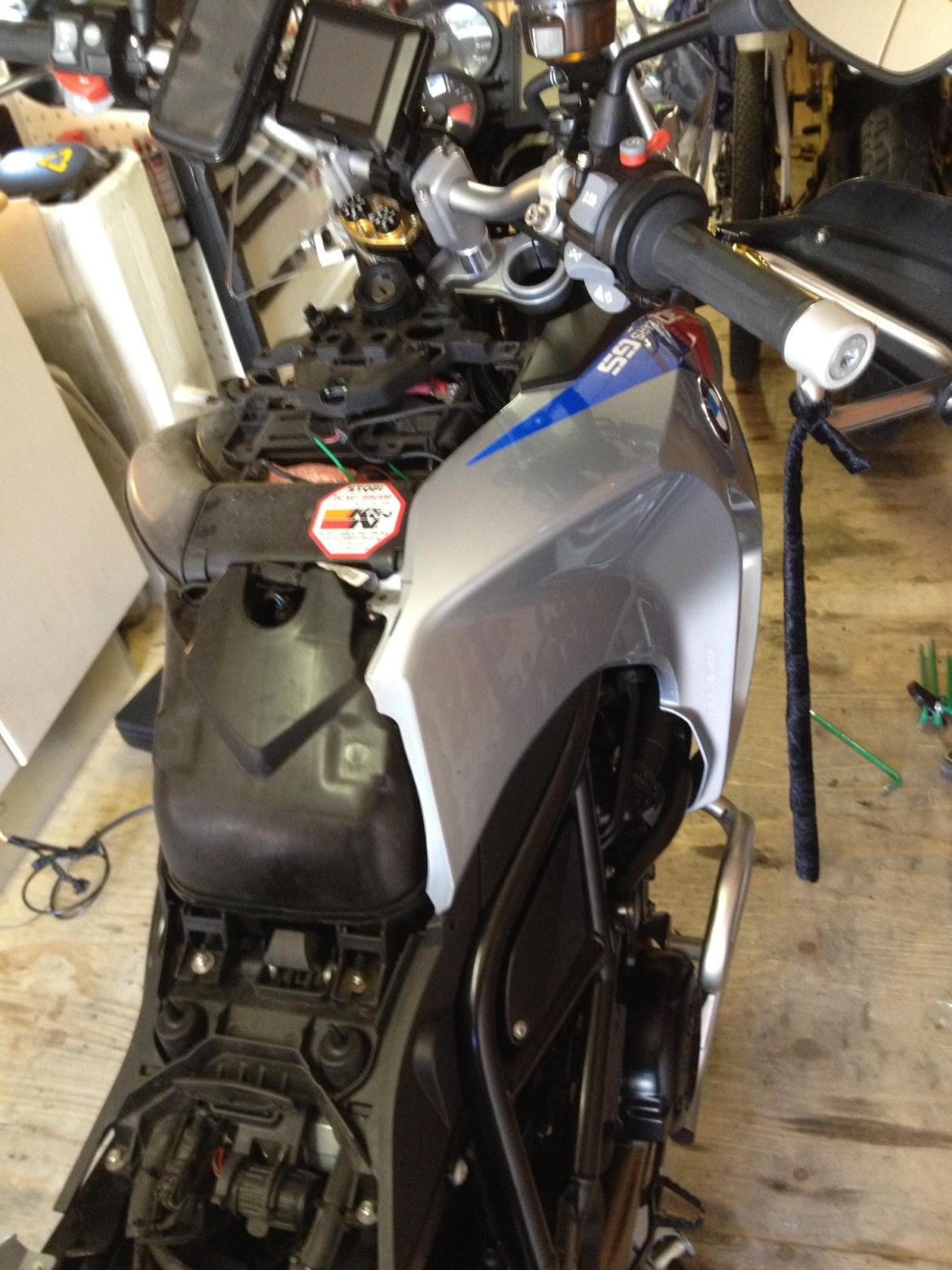 BMW F650 "SOLGT" billede 25