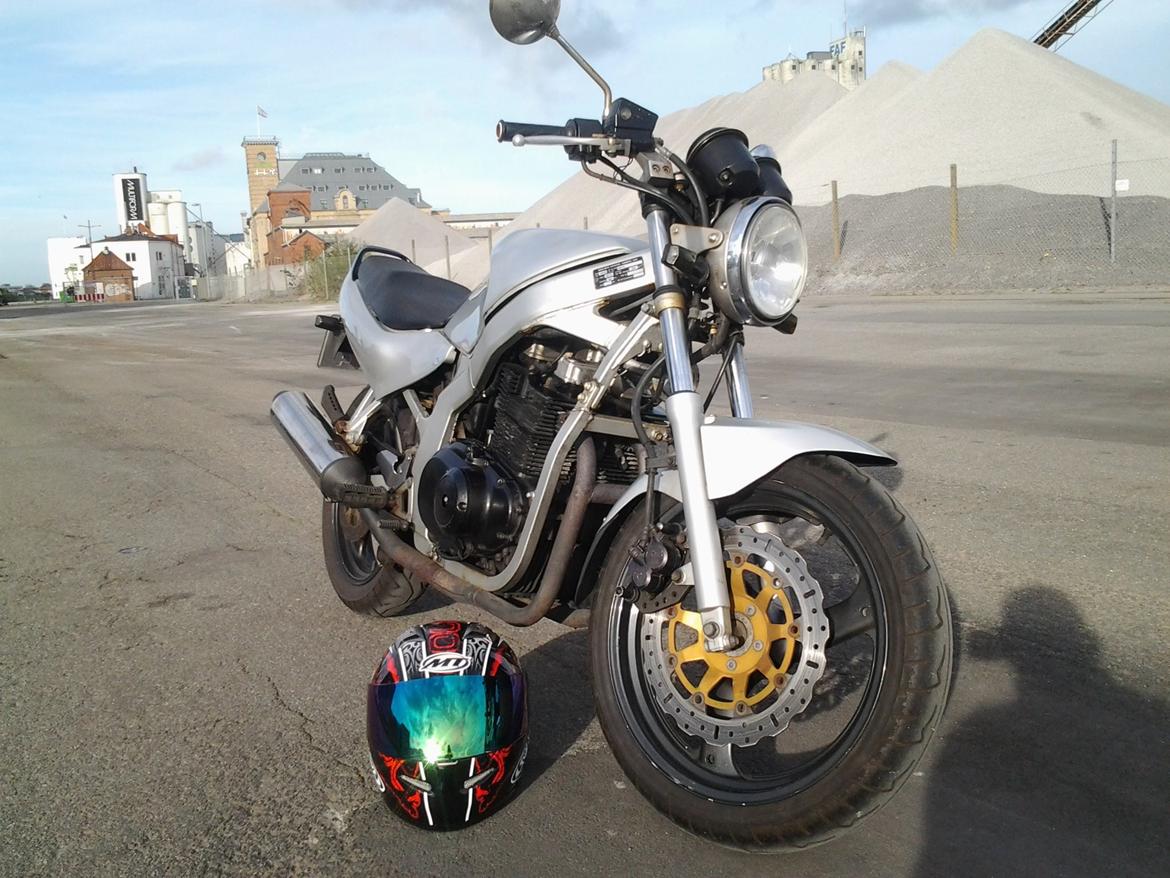 Suzuki Gs500e billede 3