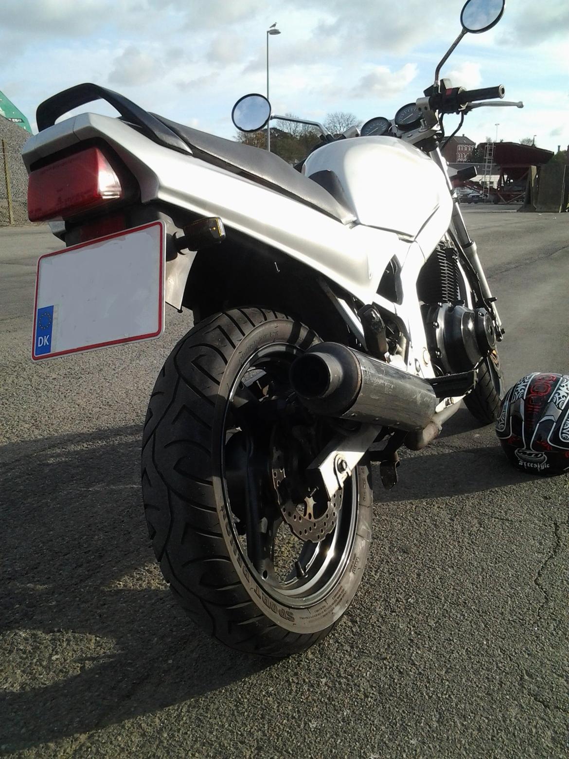 Suzuki Gs500e billede 14