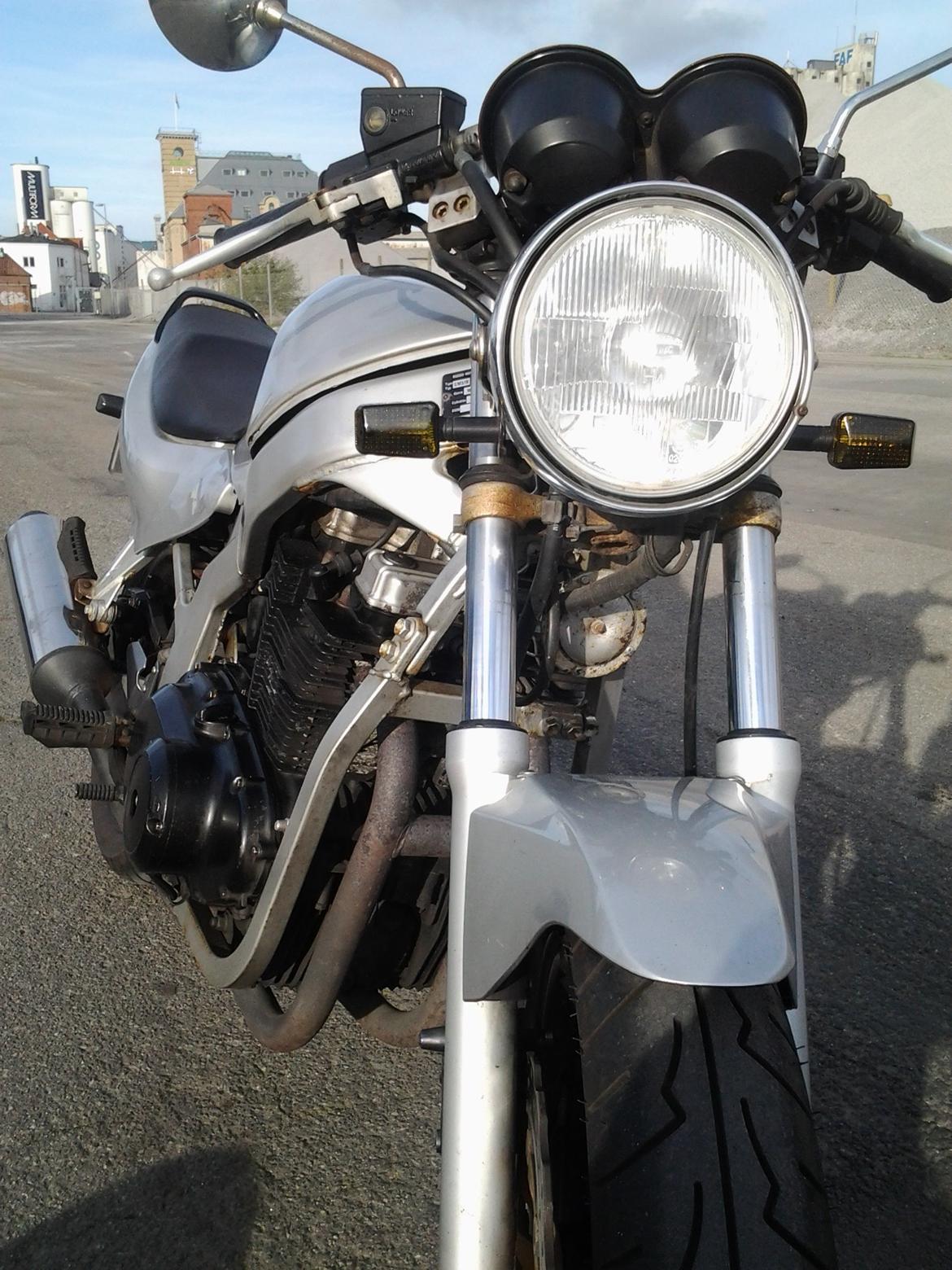 Suzuki Gs500e billede 8
