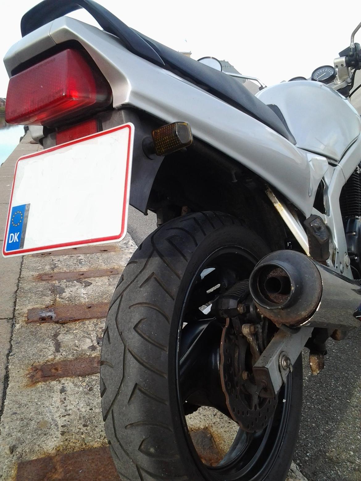 Suzuki Gs500e billede 7