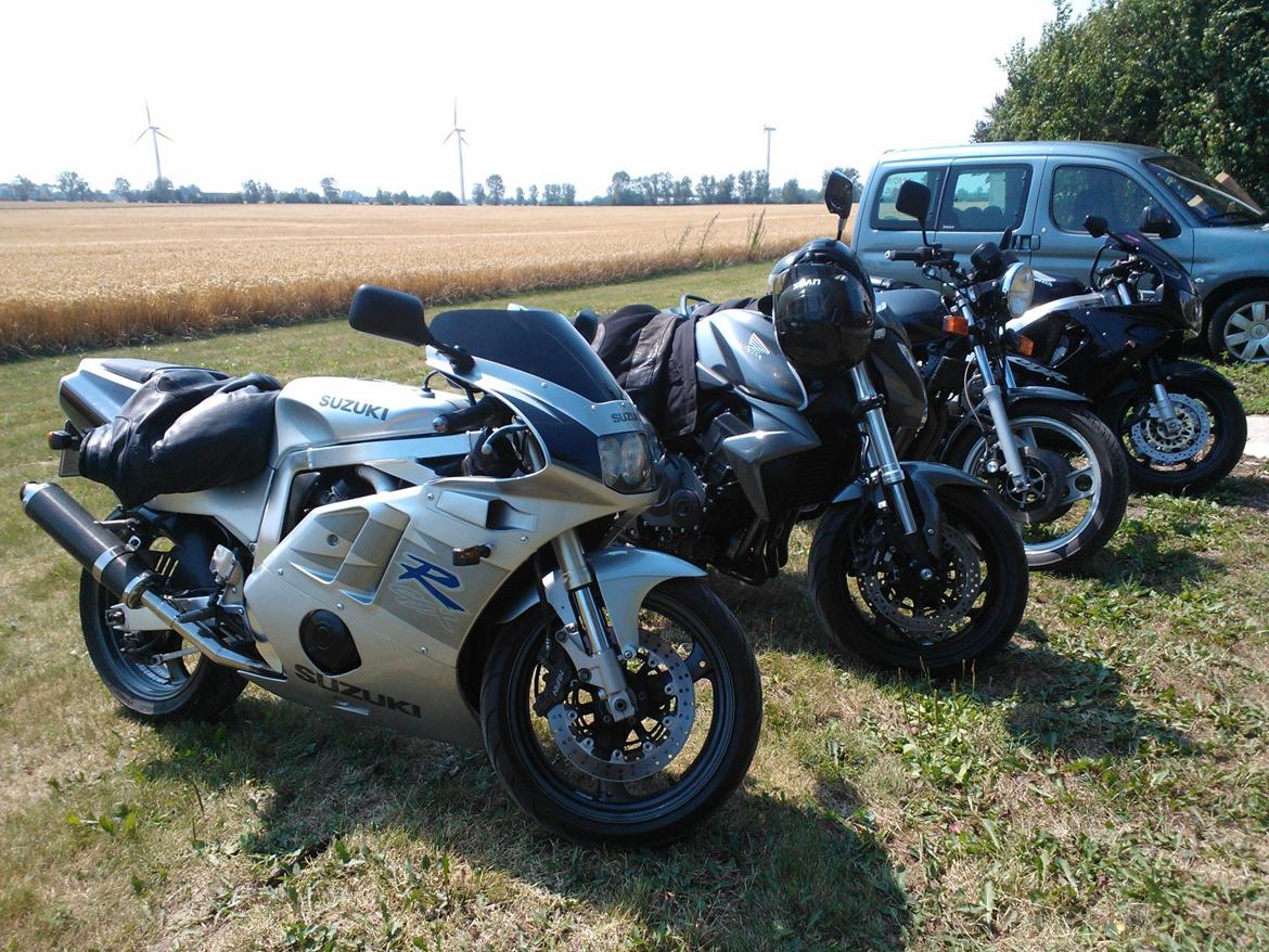 Suzuki GSXR 400 R GK76A [SOLGT] billede 14