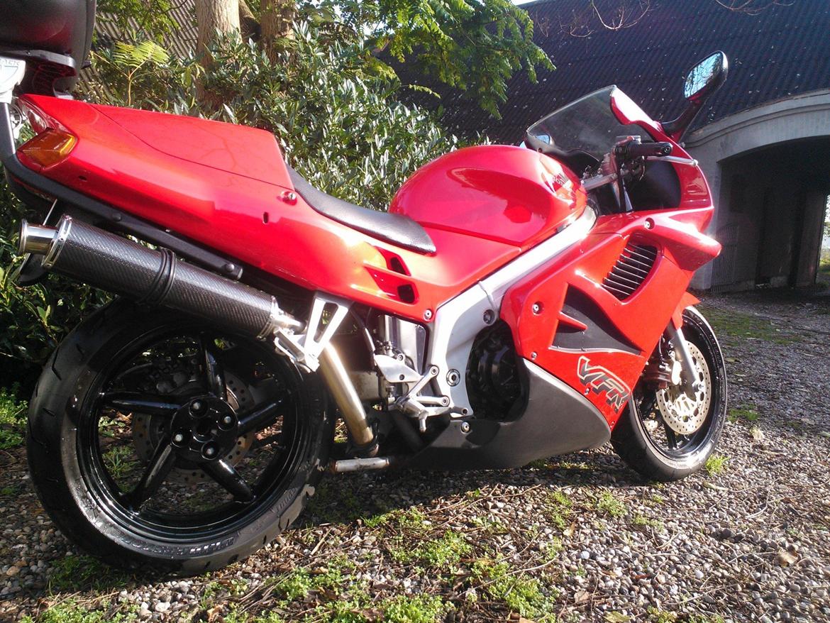 Honda VFR 750 RC36-2 billede 3