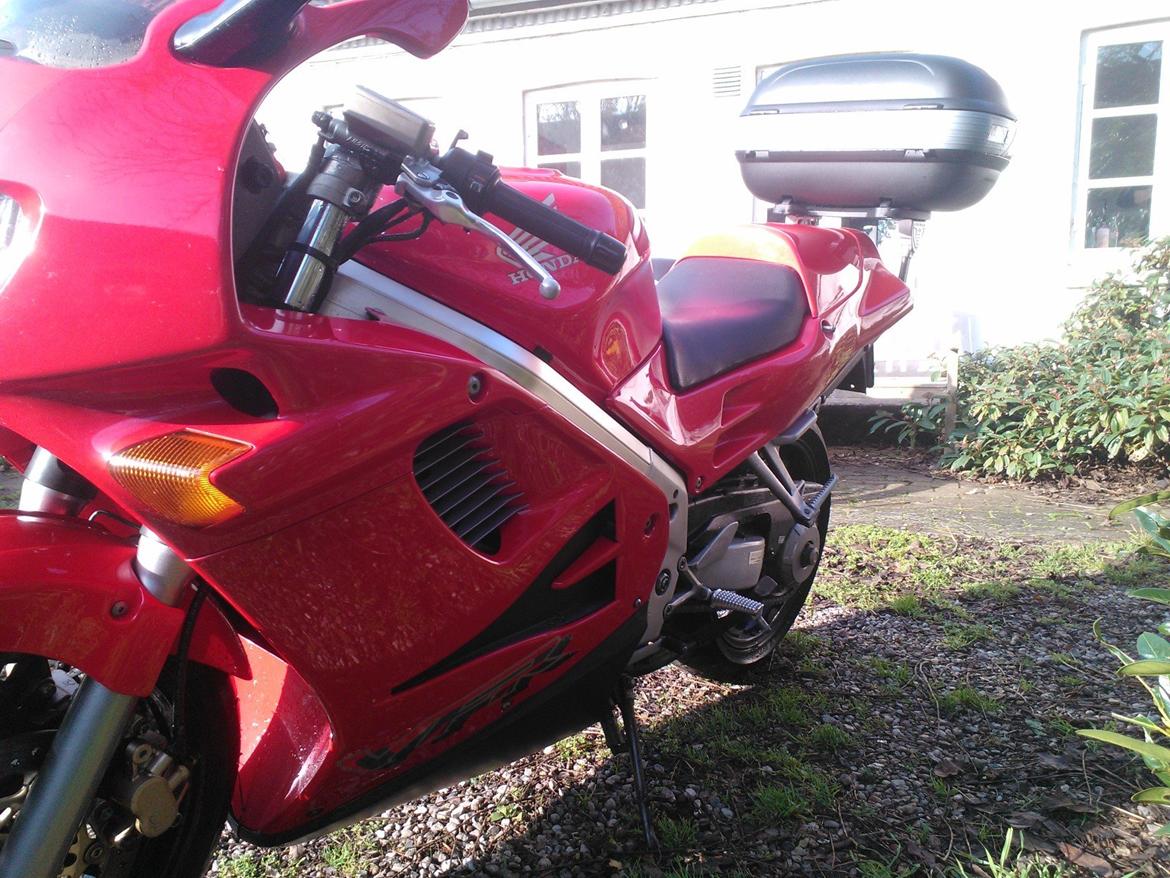 Honda VFR 750 RC36-2 billede 6